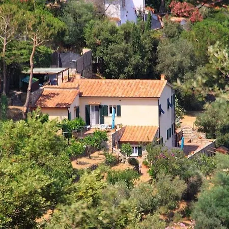 Hotell La Costarella Comfortable Marciana (Isola d'Elba)